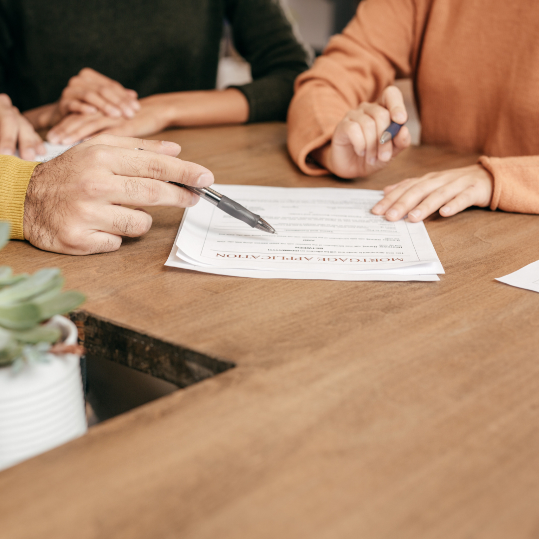 Alternative vs. Private Mortgage Lenders: What’s the Difference?